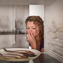 Los consumidores preocupados por la frescura y seguridad de sus alimentos a menudo se preguntan cuánto tiempo es seguro almacenar el pescado en el refrigerador.