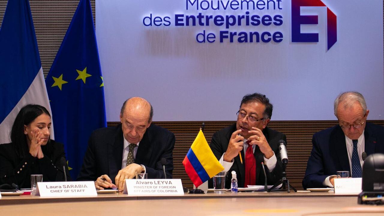 Presidente Gustavo Petro dialoga sobre apoyo multidonante con Francia para reforma agraria