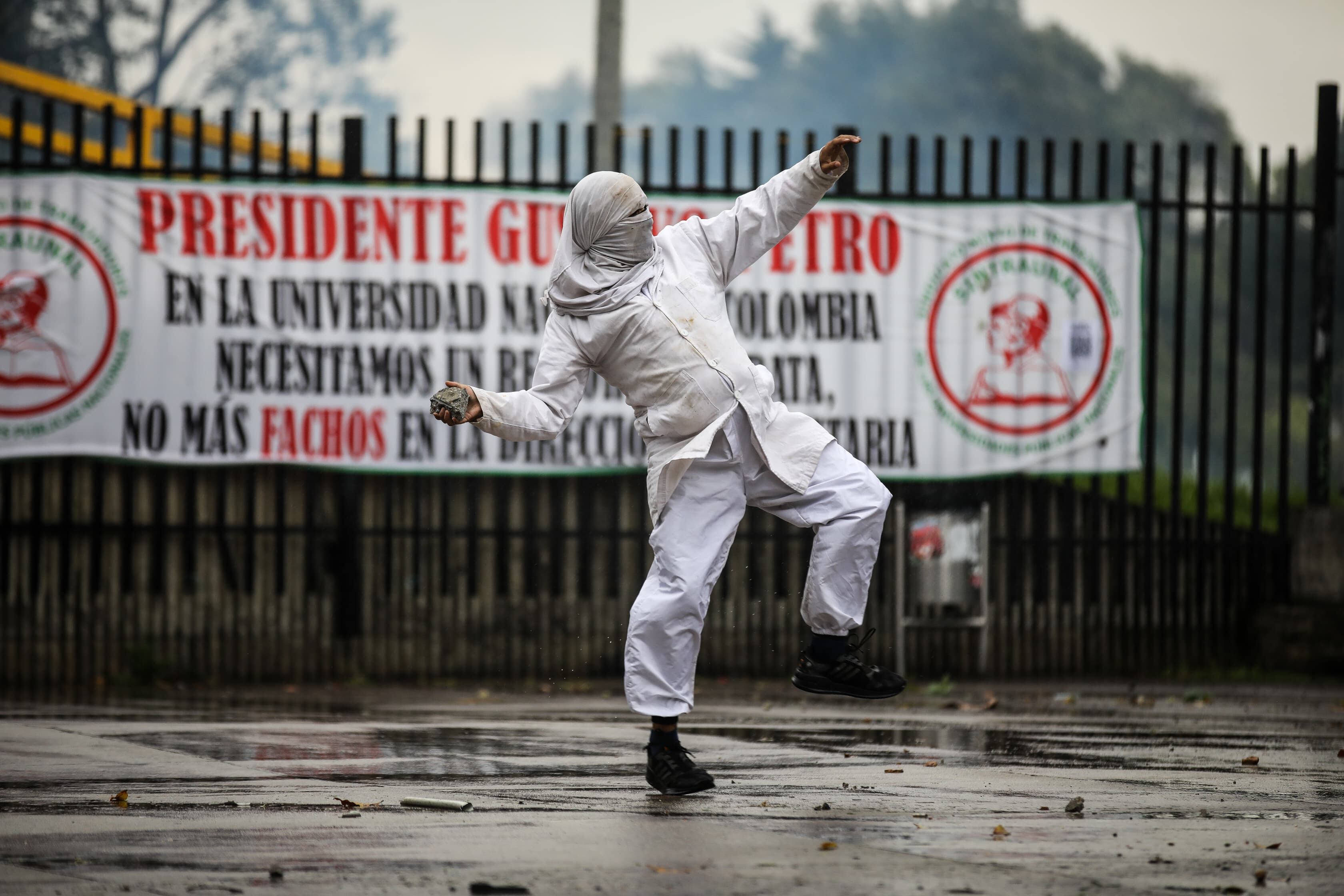 Universidad Nacional disturbios 
Mayo 16 de 2024