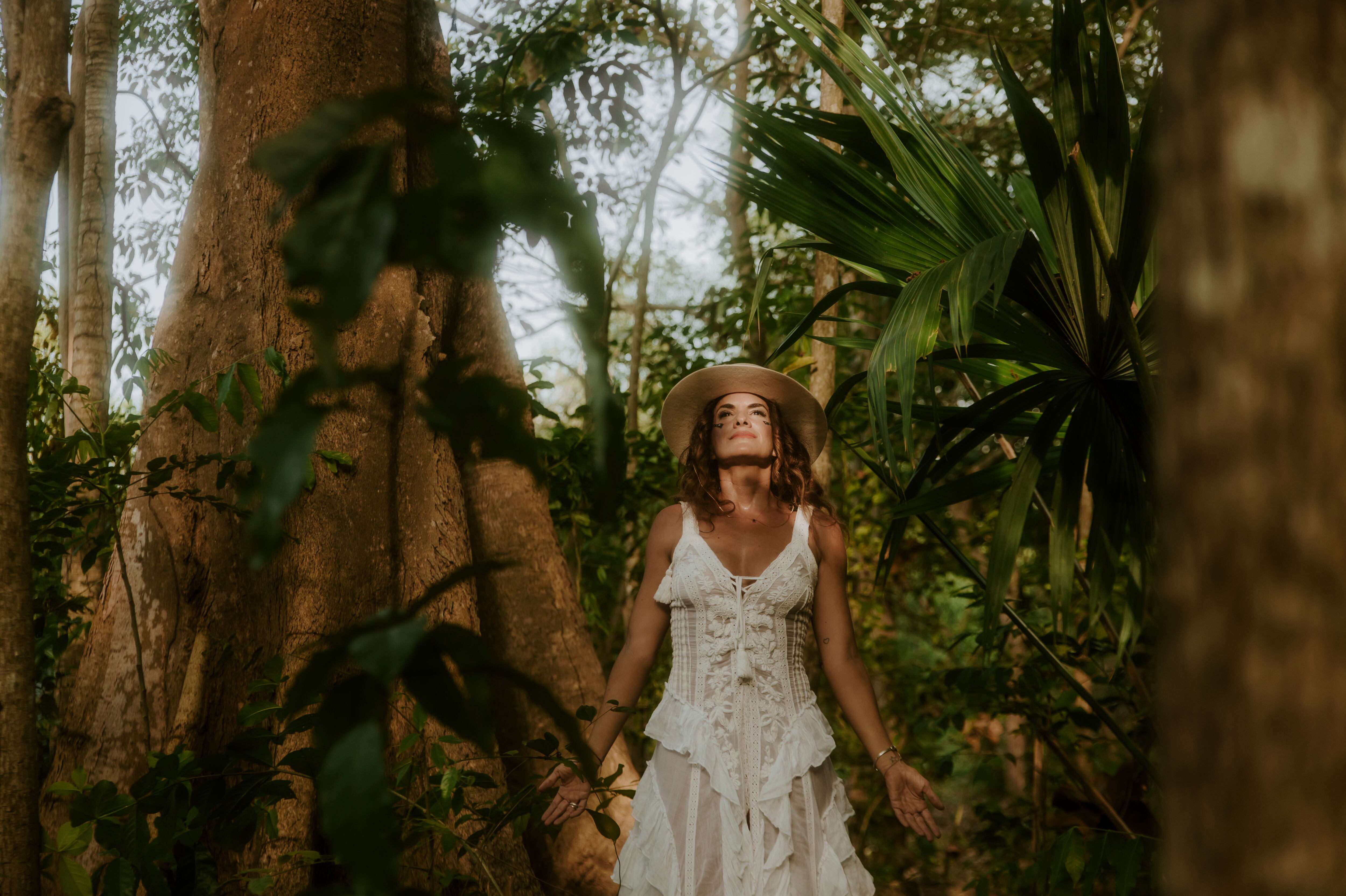 La cantante y compositora Naty Botero debutó en el mundo cinematográfico con su documental 'Corazón del mundo'