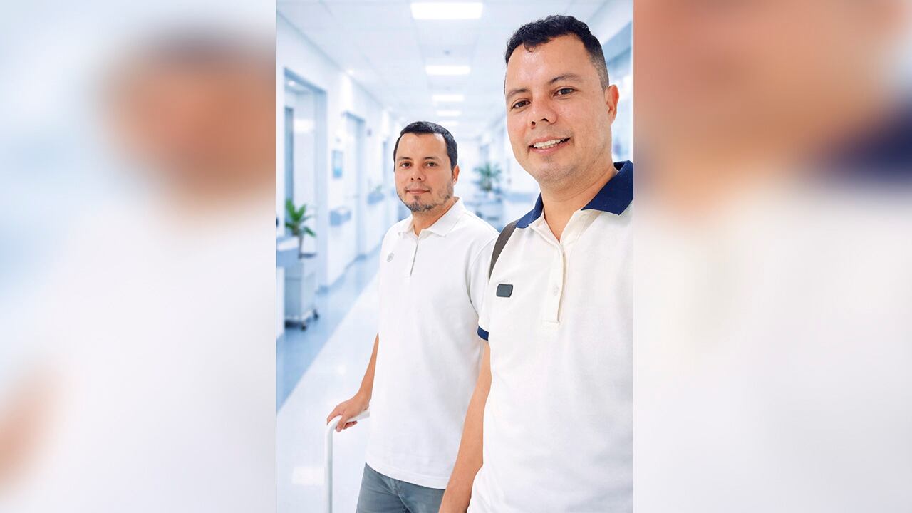 Sergio y Andrés Torres sufren de hemofilia A severa.