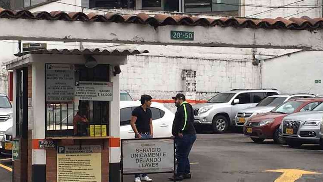 hay parqueaderos en Bogotá que cobran entre $28 y $47 pesos de más en la tarifa autorizada