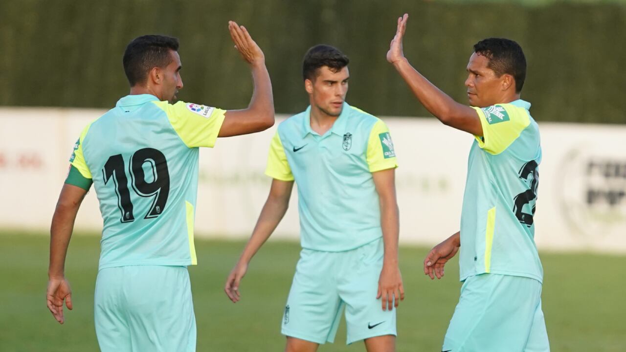 Carlos Bacca con Granada