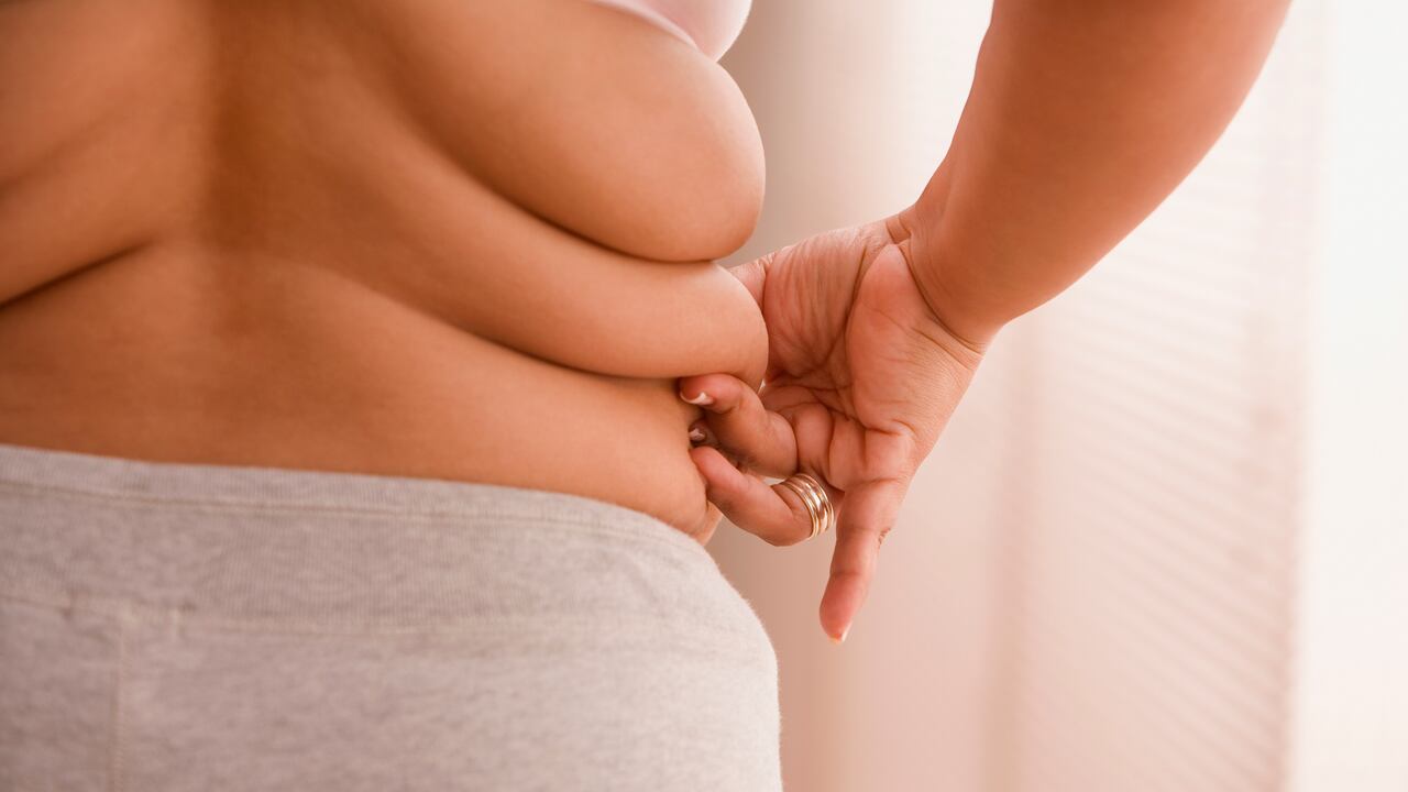 Tener un peso saludable es ideal para prevenir ciertas enfermedades.