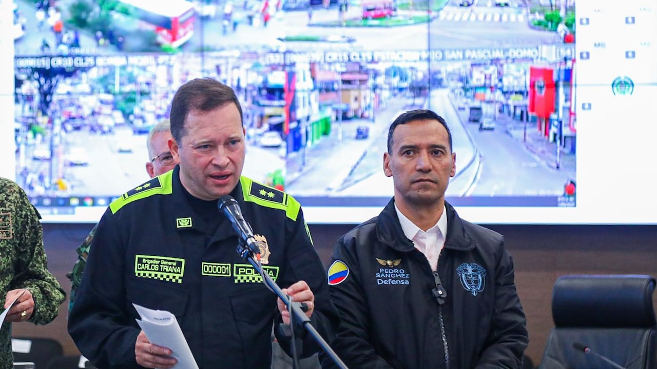 El director de la Policía, el general Carlo Triana, también lidera el PMU que entregará reportes en vivo