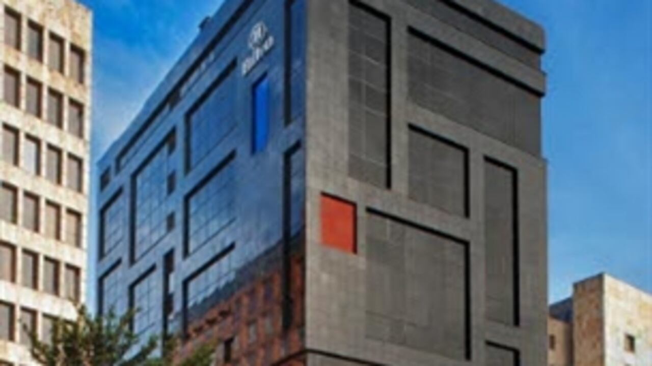 El nuevo Hilton Bogotá está situado cerca al corazón financiero, zona conocida como el "nuevo" centro.