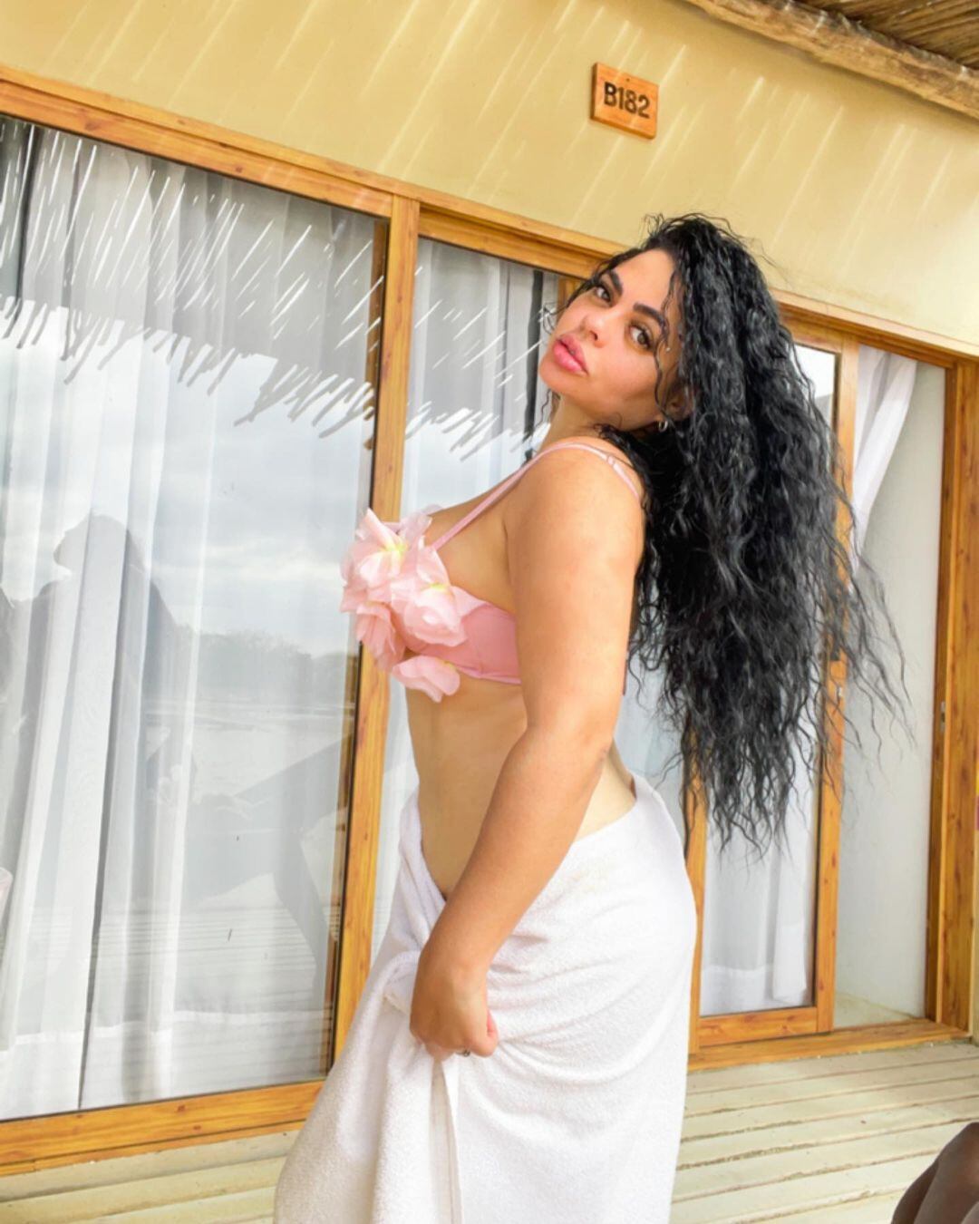 La mujer también aprovechó para hablar de las cirugías y retoques que se ha hecho en el cuerpo.