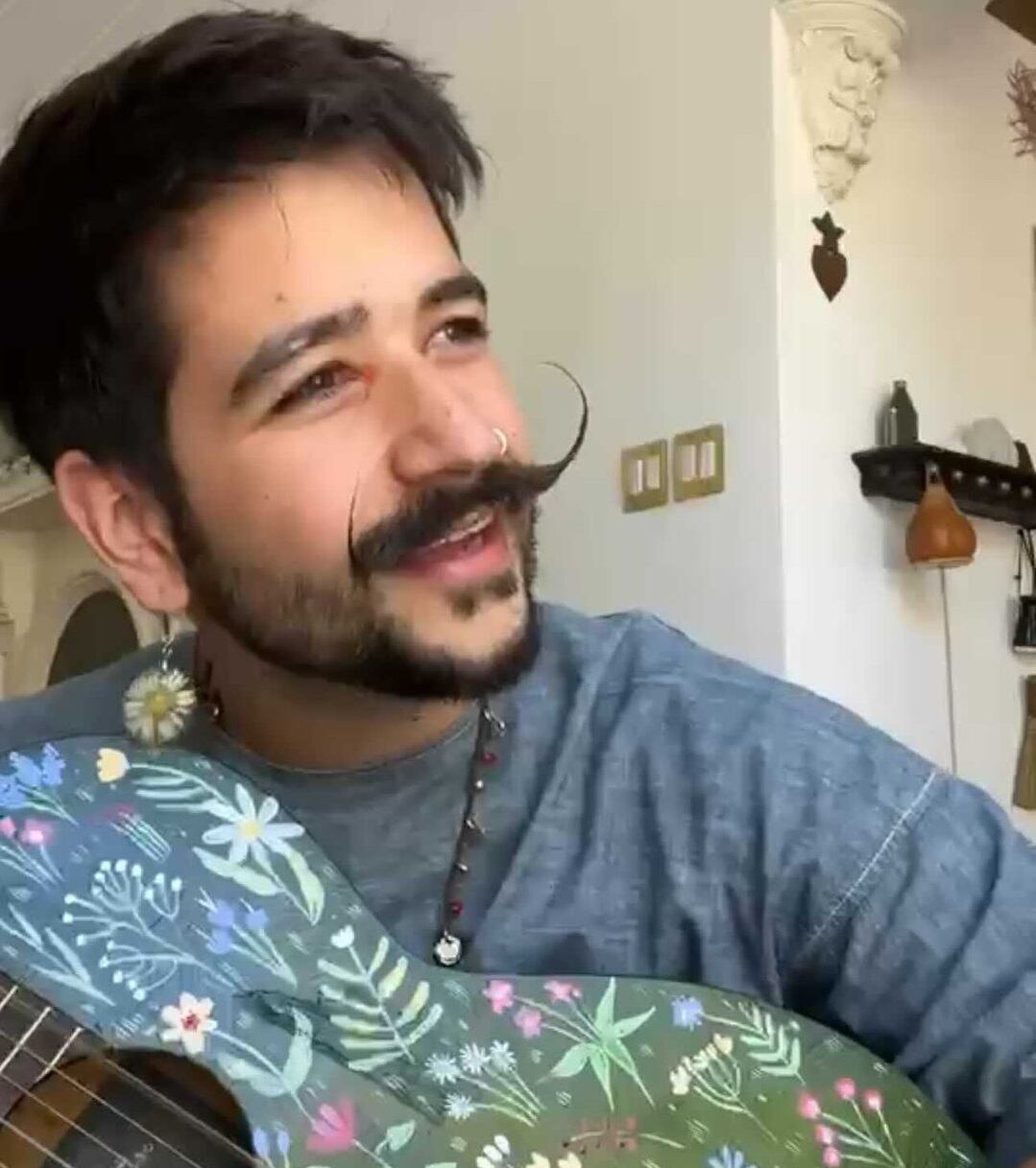 Camilo Echeverry conmociona a sus fans