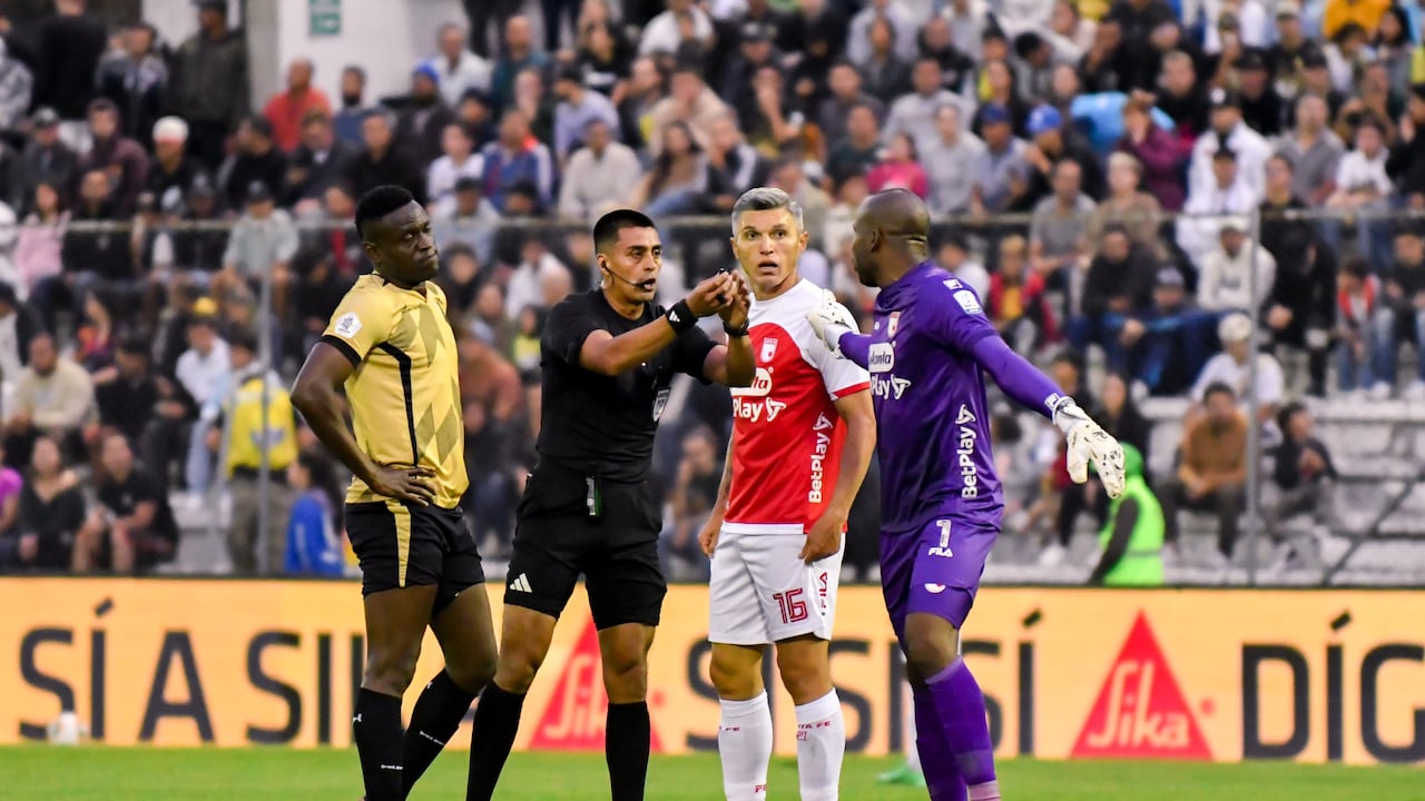 Águilas Doradas se volvió a quedar sin entrenador tras la prematura salida de Gustavo Florentín