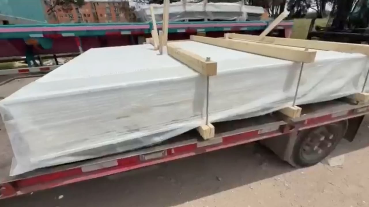 El cargamento de mármol.