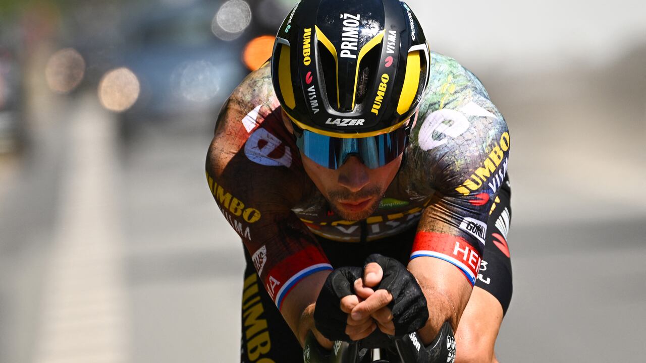 Jumbo-Visma team's Slovenian rider Primoz Roglic cycles during a training session, in Bjerge near Copenhagen on June 30, 2022, on the eve of the start of the 2022 edition of the Tour de France cycling race, in Copenhagen. (Photo by Anne-Christine POUJOULAT / AFP)