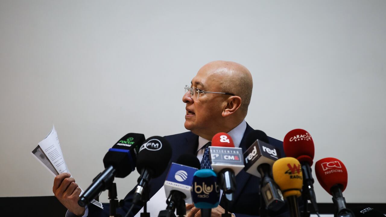 Rueda de prensa de Eduardo Montealegre. Bogotá, 5 de junio de 2024.