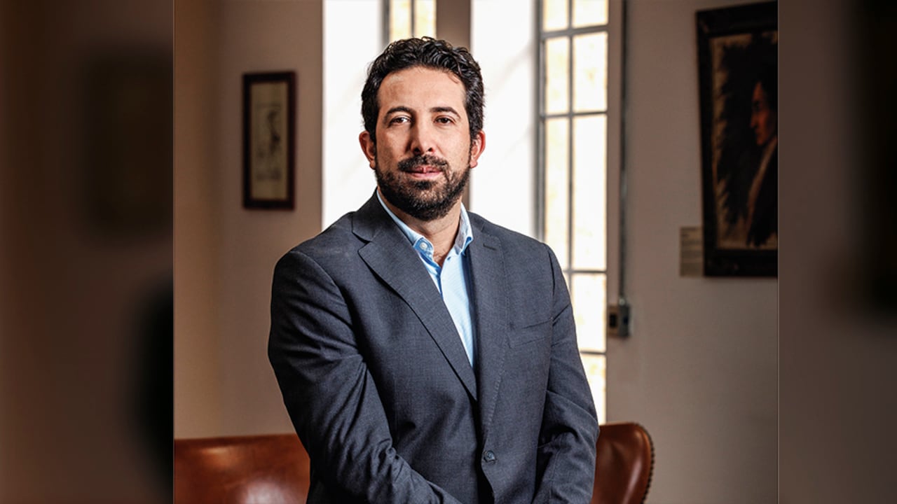 Diego Guevara era el viceministro de Hacienda para la época de los hechos. Sin embargo, meses después llegó al cargo de ministro.