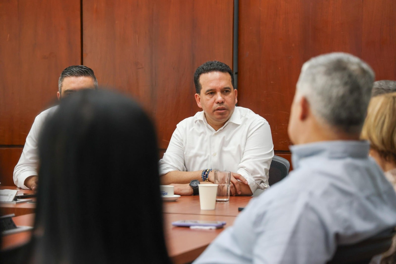 Senador Carlos Andrés Trujillo anunció su salida del partido.