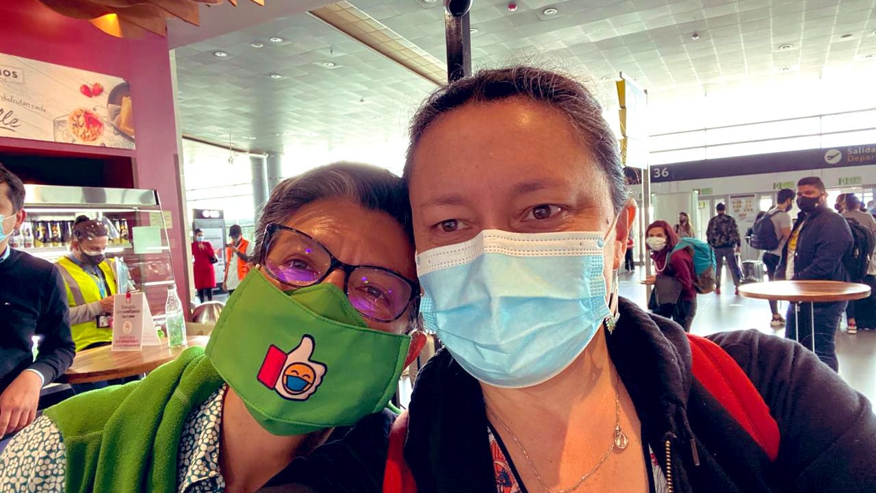 Claudia López y Angélica Lozano anunciaron que salían de vacaciones el primero de enero durante.