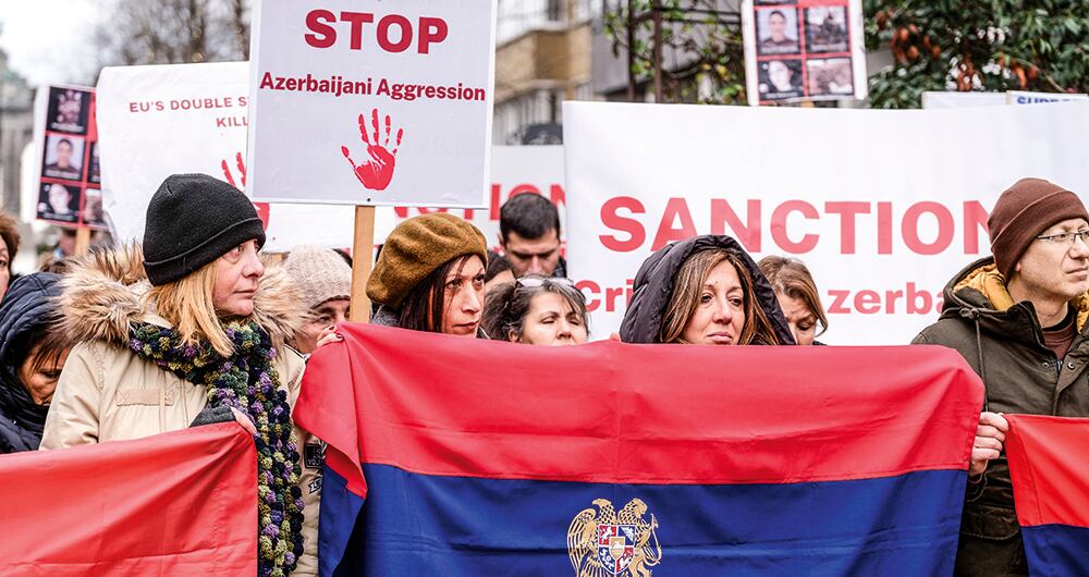 EXCLUIDAS DE LA SOCIEDAD_7