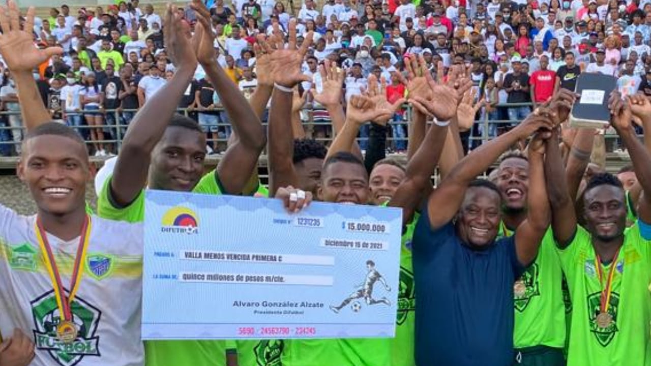 Al estadio asistieron cerca de 5.000 aficionados que alentaron al equipo bajo estrictos protocolos de bioseguridad.