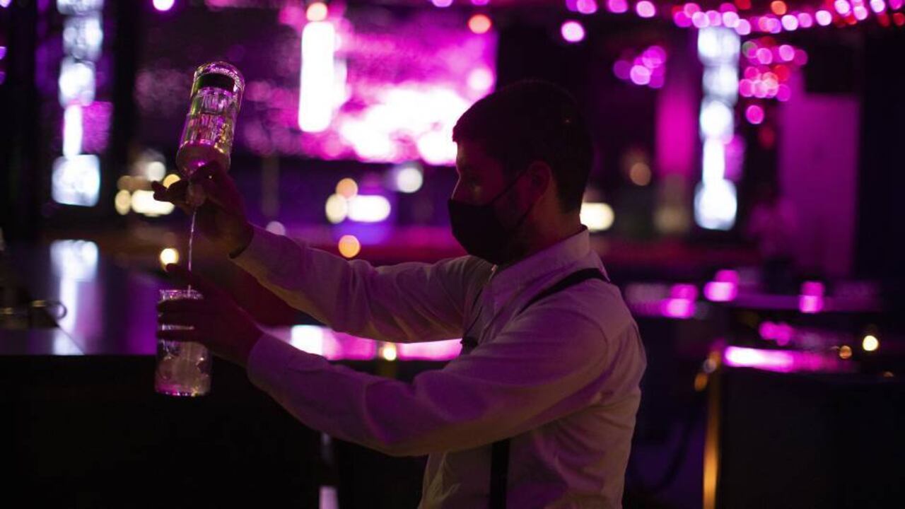 ¿Cuáles serán las zonas de Bogotá que venderán alcohol en bares?