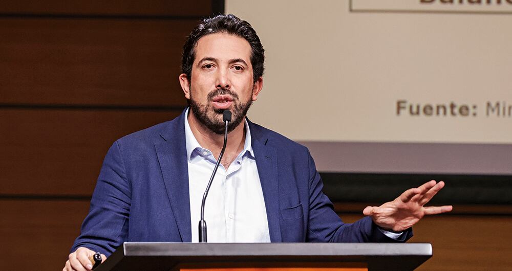 Diego Guevara Ministro de Hacienda