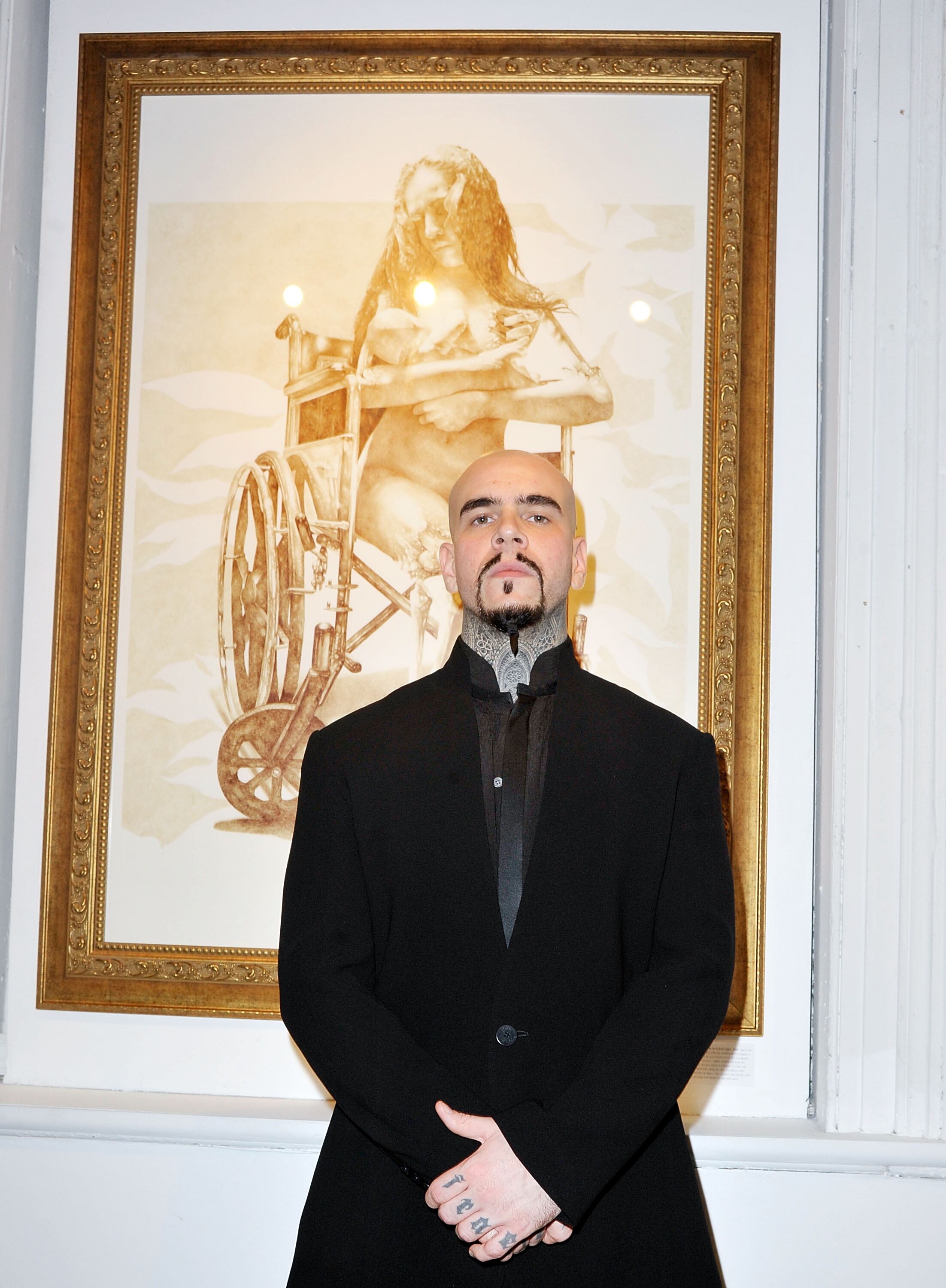 NUEVA YORK, NY - 4 DE OCTUBRE: El artista Vincent Castiglia asiste a la inauguración de su galería especial Resurrección en la Sacred Gallery de Nueva York el 4 de octubre de 2012 en la ciudad de Nueva York.  (Foto de Daniel Zuchnik/Getty Images)