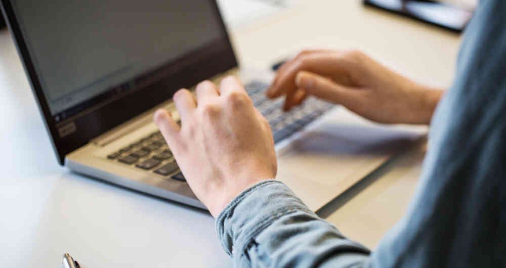 El teletrabajo es una de las posibilidades de pasarse al sistema digital.