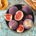 El higo es una fruta que ayuda a reducir la presión arterial y a prevenir problemas cardiovasculares.