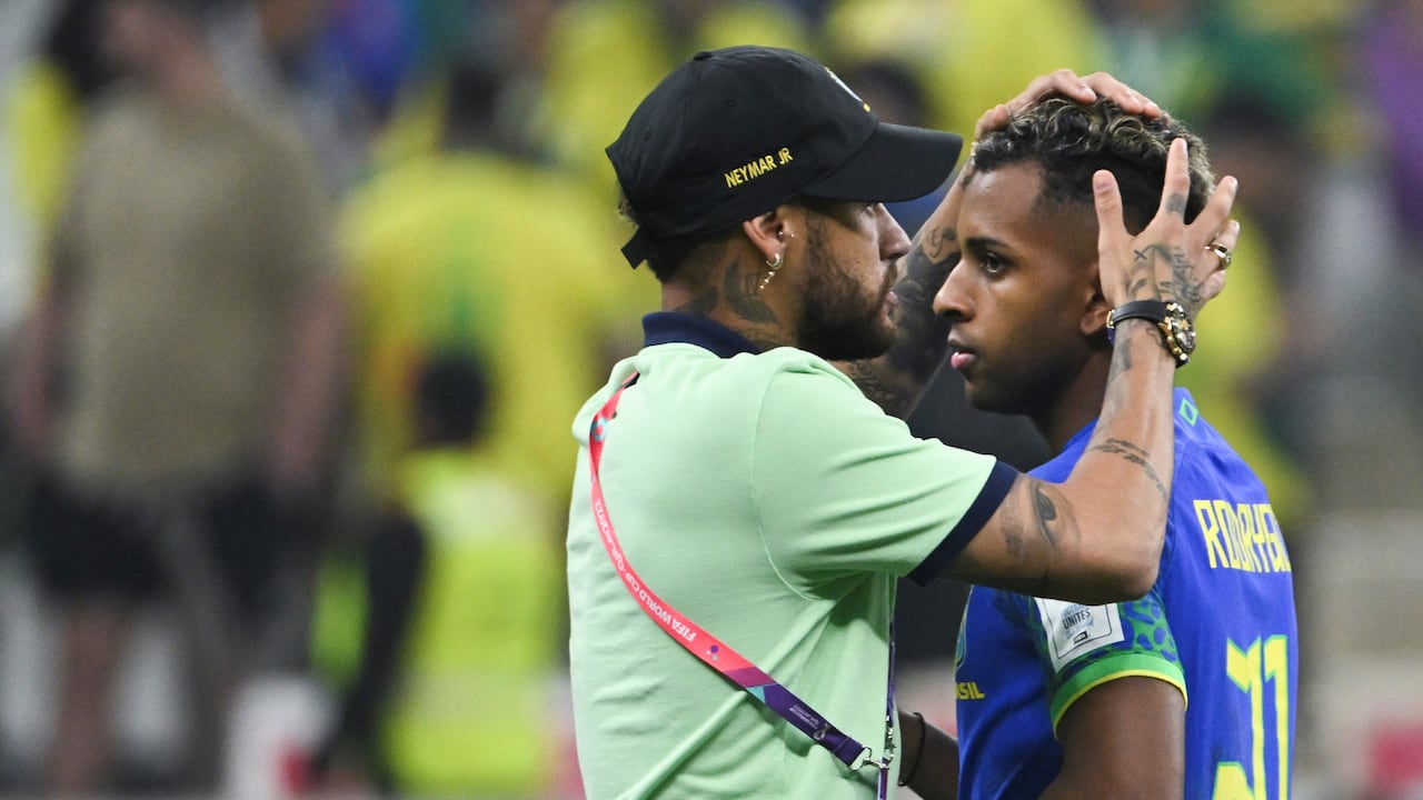 Neymar y Rodrygo en la Copa del Mundo de Qatar 2022.