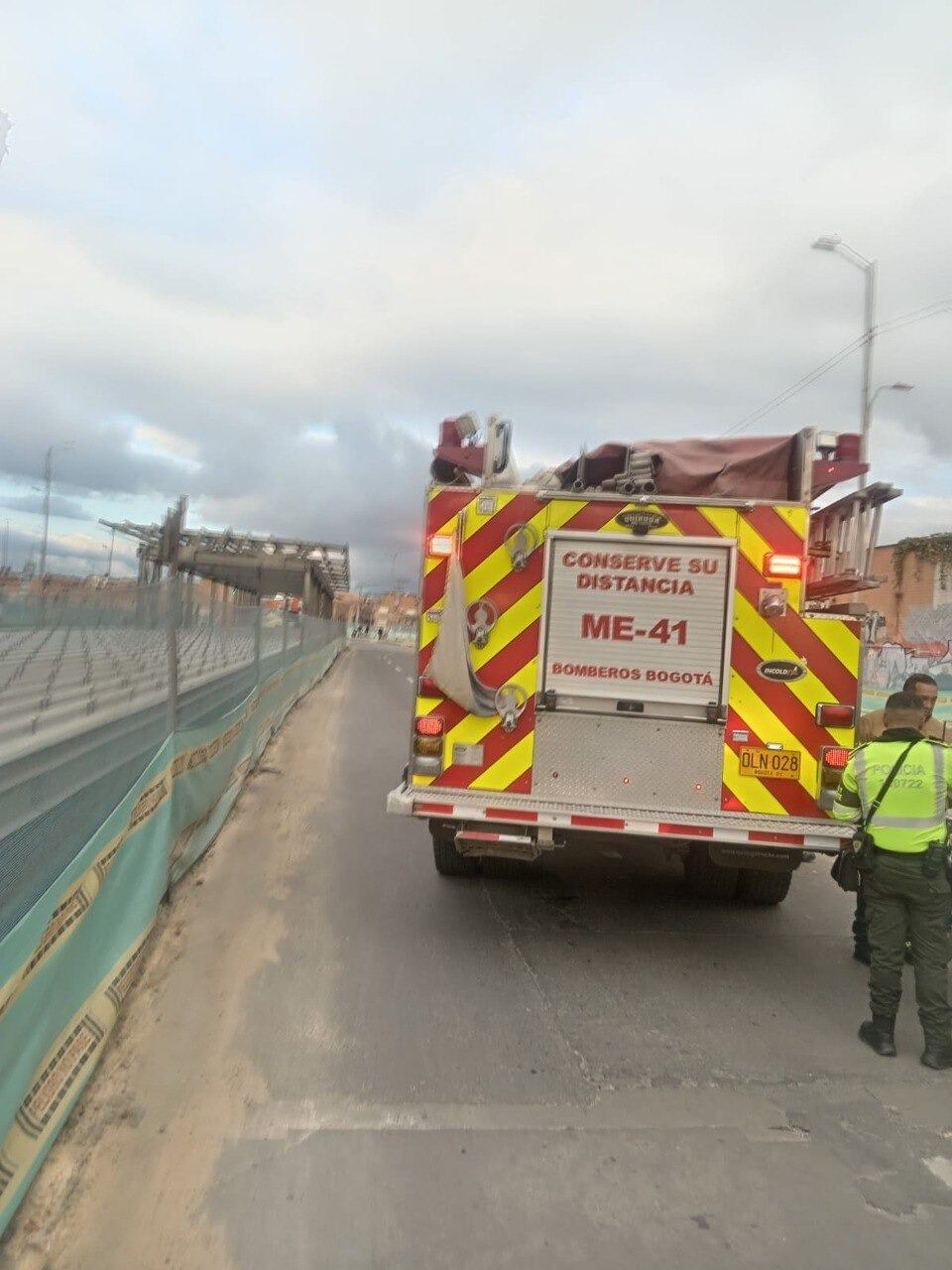 Los bomberos atendieron la emergencia.