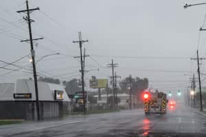 El huracán Francine acaba de llegar a la costa de Estados Unidos, se espera que su intensidad merme en las próximas horas. (Photo by Brandon Bell / GETTY IMAGES NORTH AMERICA / Getty Images via AFP)