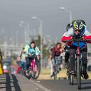 Las personas que utilizaron la bicicleta como medio de transporte experimentaron los problemas de calidad del aire. Foto: Jonathan Chiquiza/Semana