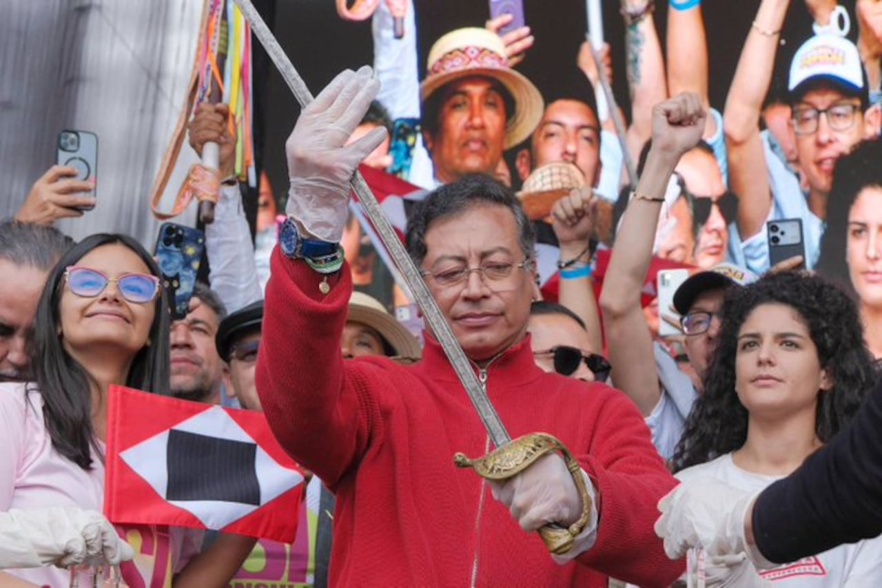 Presidente Gustavo Petro aclaró rumores sobre supuesto reloj Rolex