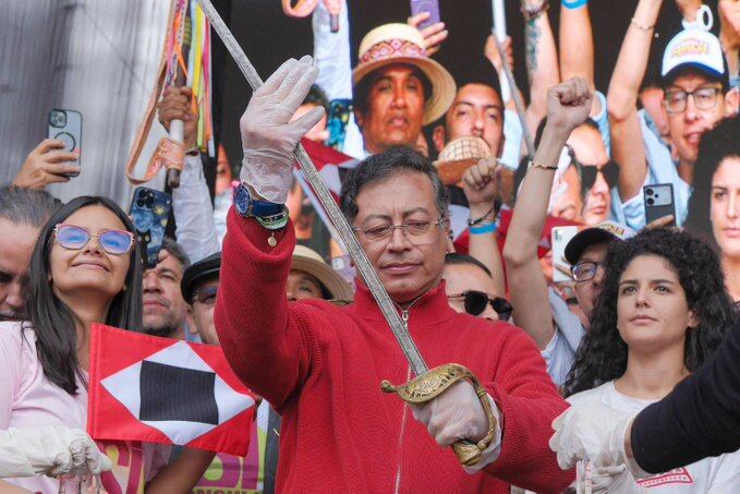 Presidente Gustavo Petro aclaró rumores sobre supuesto reloj Rolex