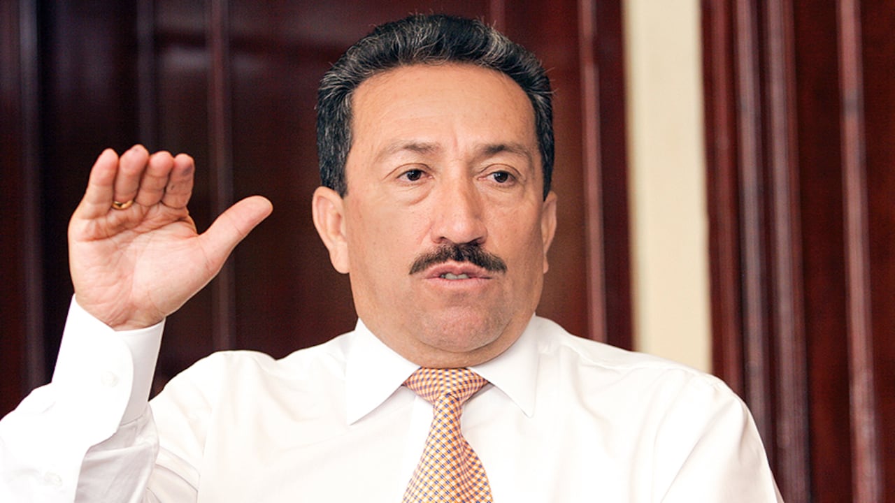 Juez niega libertad condicional al condenado coronel Hugo Aguilar “por engañar a las víctimas”.