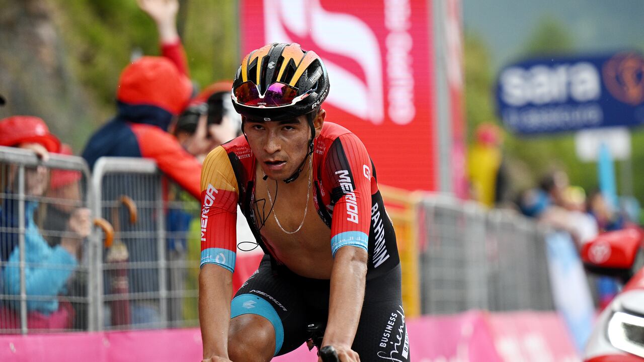 MONTE BONDONE, ITALY - MAY 23: Santiago Buitrago of Colombia and Team Bahrain - Victorious crosses the finish line during the 106th Giro d'Italia 2023, Stage 16 a 203km stage from Sabbio Chiese to Monte Bondone 1642m / #UCIWT / on May 23, 2023 in Monte Bondone, Italy. (Photo by Stuart Franklin/Getty Images,)