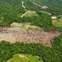 Promover formas de sustento que no atenten contra el medioambiente, es uno de los retos de los gobiernos tras la pandemia. Foto: Ejército Nacional.
