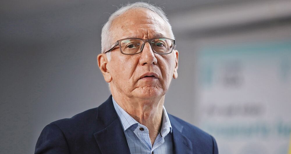 Guillermo Alfonso Jaramillo Ministro de Salud