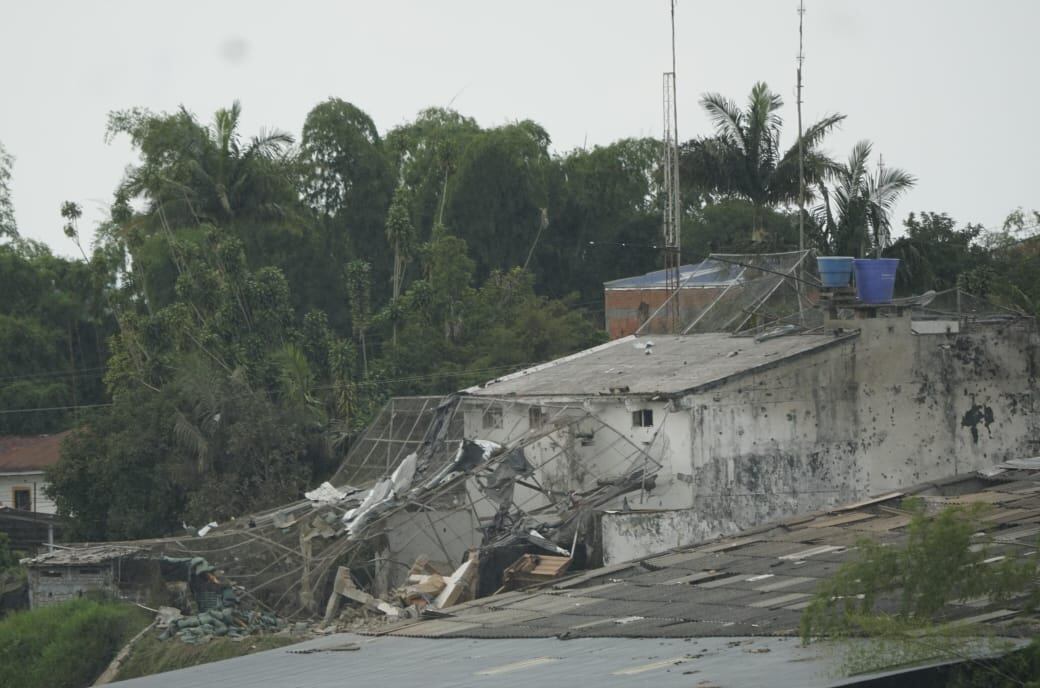 Ataque a estación de policía de Morales cauca por parte de disidencias de las FARC