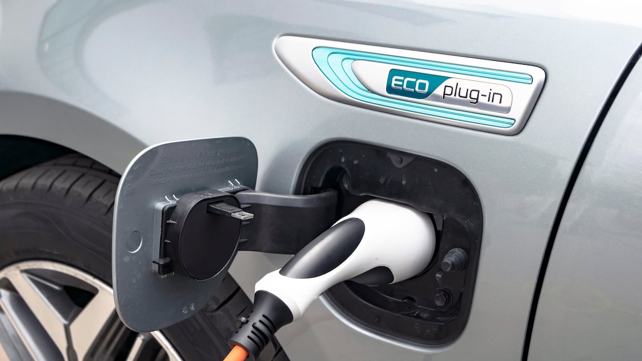 El mantenimiento de un carro eléctrico puede tener elevados costos.