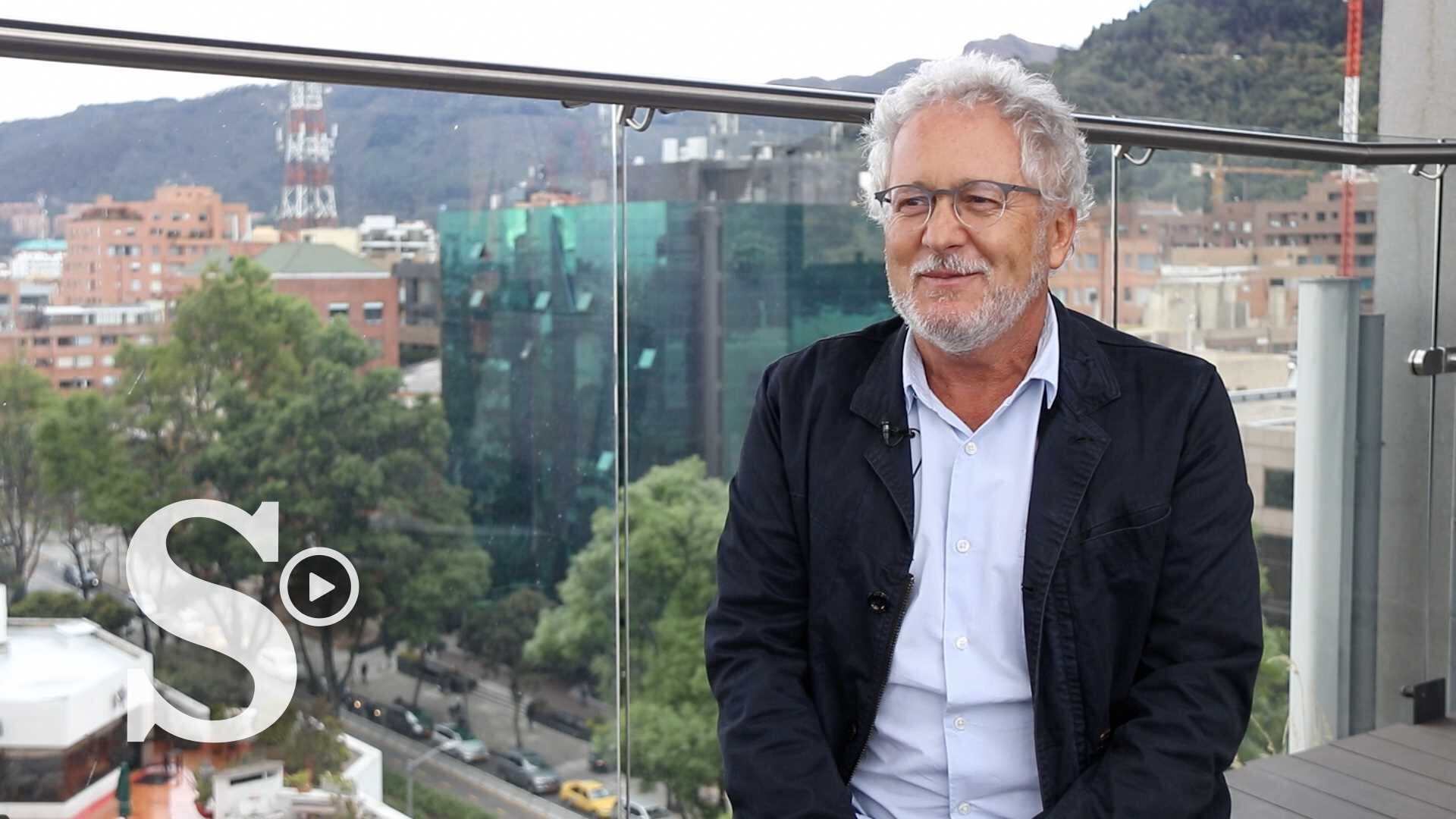 El escritor cuestionó duramente lo que ha hecho Petro desde que llegó a la Presidencia.