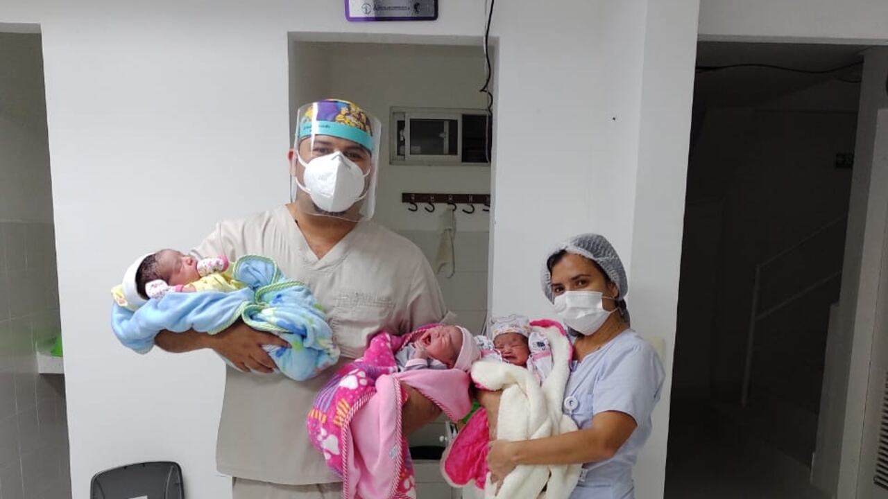 El médico Andrés Lloreda se está recuperando de su segundo contagio de la covid. Para él, la pandemia está generando un colapso emocional en mucha gente.