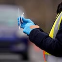 El paciente se encuentra aislado en un hotel de Quito desde el 10 de diciembre, presentó fiebre y malestar general en durante el vuelo.