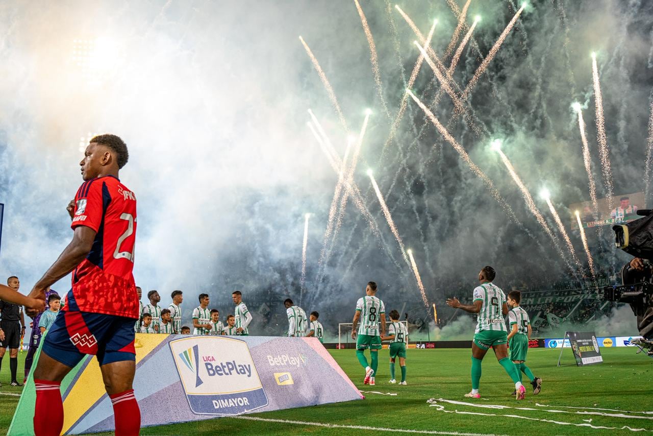 Panorámica del clásico paisa entre Atlético Nacional e Independiente Medellín