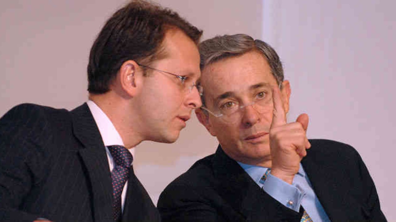 El exministro Andrés Felipe Arias y el expresidente Álvaro Uribe
