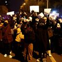 Vigilia en memoria de las víctimas de un incendio en China.