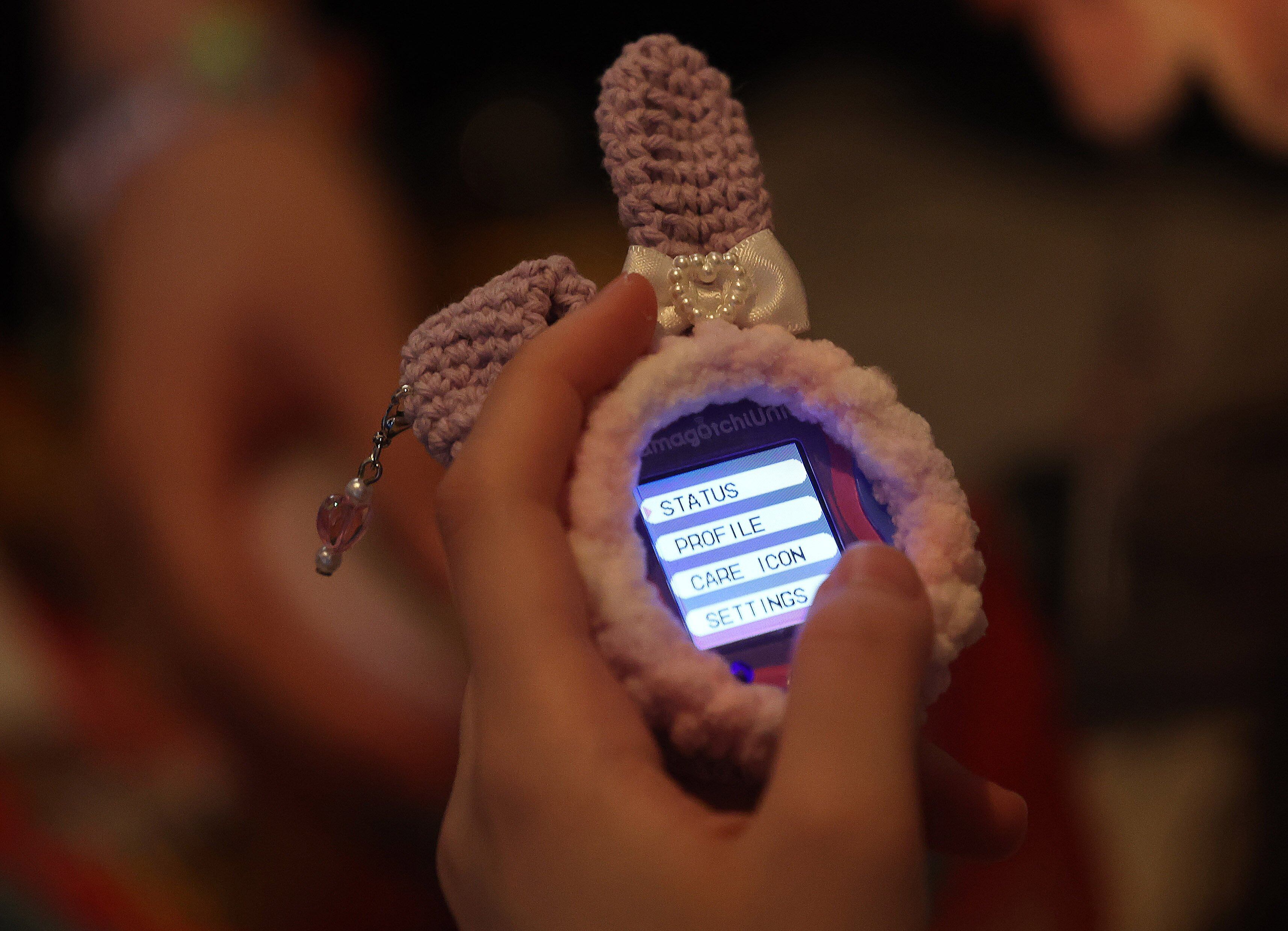 El Tamagotchi pasó de una pantalla en blanco y negro a versiones modernas con pantallas a color y conexión wifi.