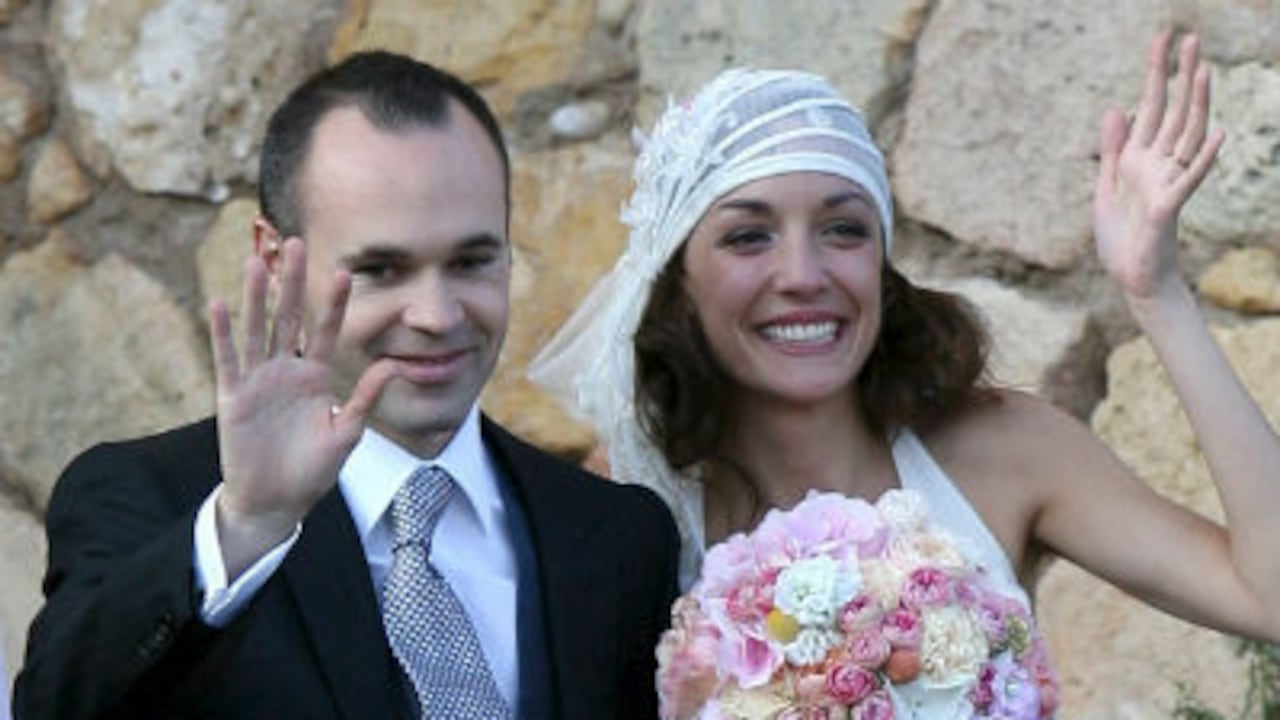 Después de la boda hubo un banquete en Mas d'en Ros, un popular restaurante cerca al castillo.