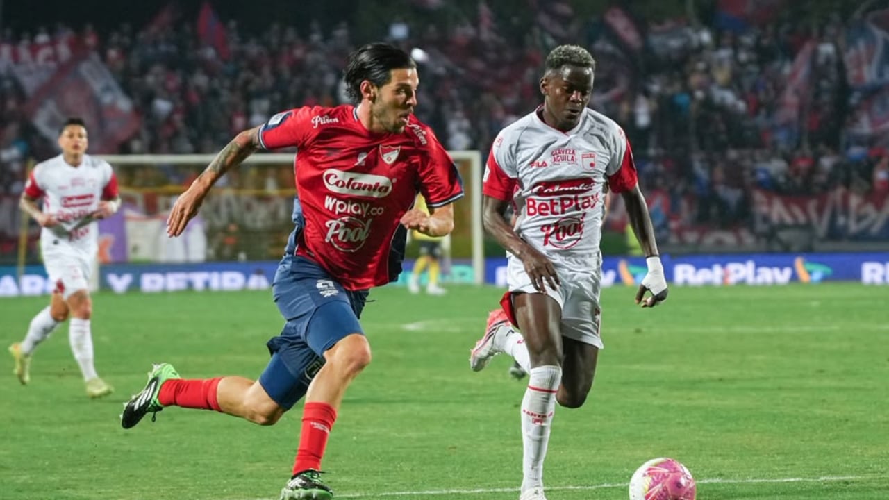 Imagen del juego entre Deportivo Independiente Medellín y Santa Fe.