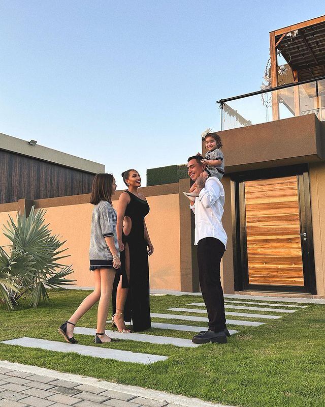 Familia Saruma Valdiri.