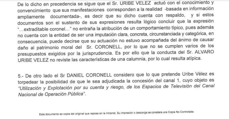 Aparte del documento con el que la Fiscalía pidió el archivo.