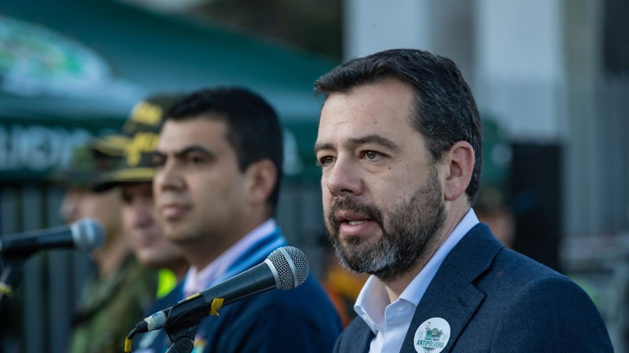 Alcalde Carlos Fernando Galán